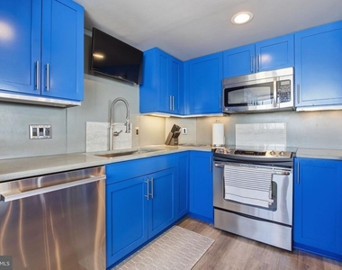 1200 Steuart Street - Photo Thumbnail 2
