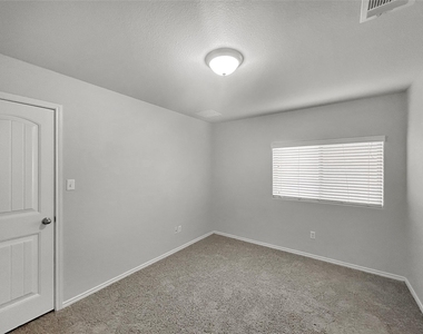 188 Brockston Dr - Photo Thumbnail 21