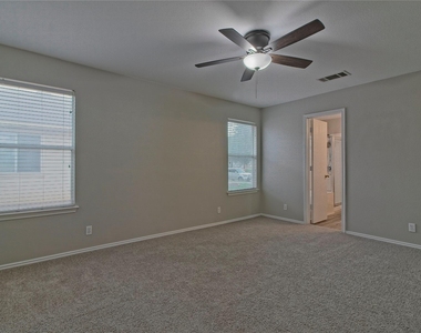 232 Brickyard Ln - Photo Thumbnail 18