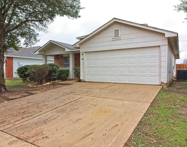 232 Brickyard Ln - Photo Thumbnail 1
