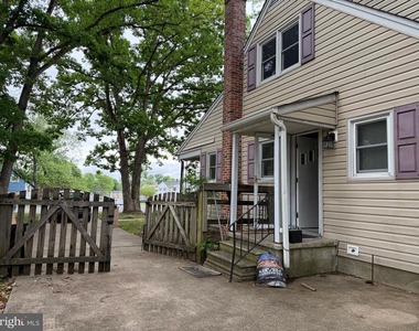 7802 Jeff Mar Dr - Photo Thumbnail 14