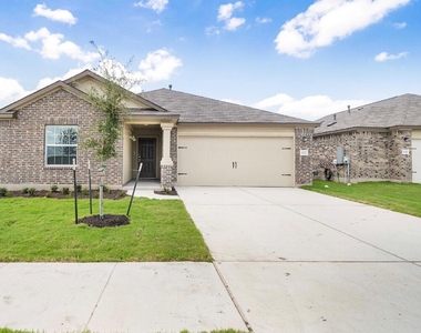 102 Sebring Cir - Photo Thumbnail 20