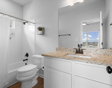 2120 Alice Jay Way - Photo Thumbnail 32
