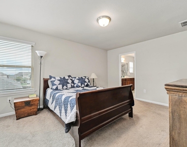 336 Wapiti Rd - Photo Thumbnail 16