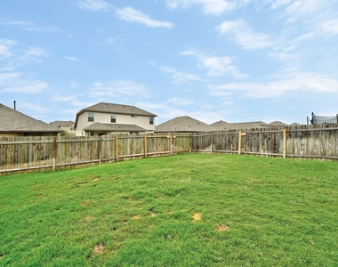 336 Wapiti Rd - Photo Thumbnail 26