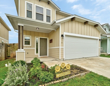 336 Wapiti Rd - Photo Thumbnail 1