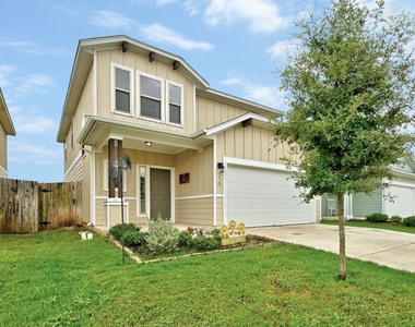336 Wapiti Rd - Photo Thumbnail 2