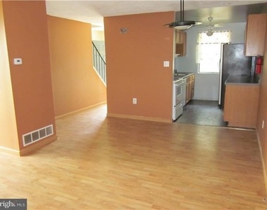 157 Channing Drive - Photo Thumbnail 6