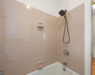 409 W 20th Street - Photo Thumbnail 20