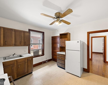 409 W 20th Street - Photo Thumbnail 13
