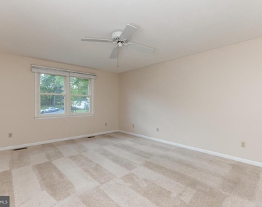 35 Nathalie Court - Photo Thumbnail 21