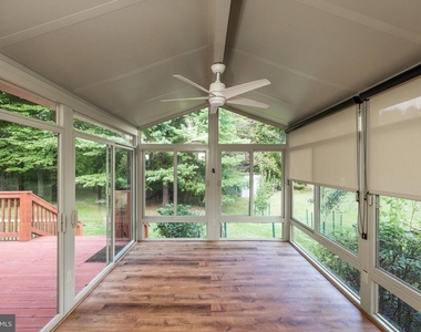 35 Nathalie Court - Photo Thumbnail 31