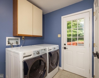 35 Nathalie Court - Photo Thumbnail 32