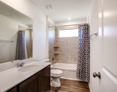 614 Milliner Loop - Photo Thumbnail 8