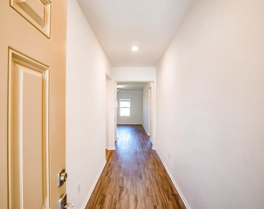 614 Milliner Loop - Photo Thumbnail 24