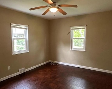 183 Orchard Avenue - Photo Thumbnail 7