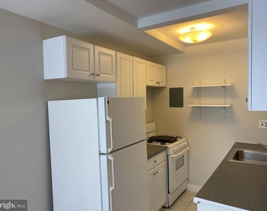 940 25th Street Nw - Photo Thumbnail 7
