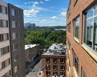 940 25th Street Nw - Photo Thumbnail 9
