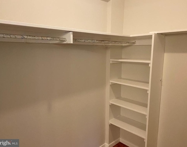 940 25th Street Nw - Photo Thumbnail 15
