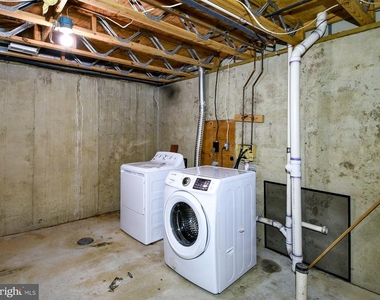 1319 Belmont Street Nw - Photo Thumbnail 19