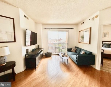 1111 11th Street Nw - Photo Thumbnail 3