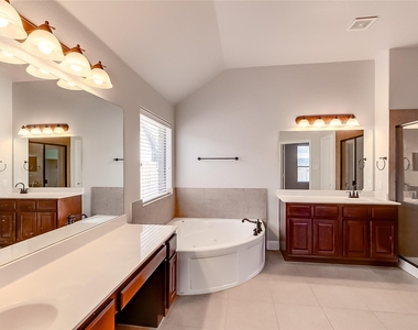 2905 Portulaca Dr - Photo Thumbnail 19