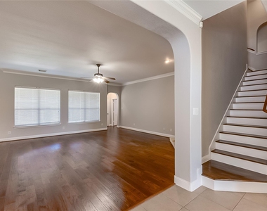 2905 Portulaca Dr - Photo Thumbnail 5