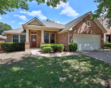 3808 Noe Ln - Photo Thumbnail 13