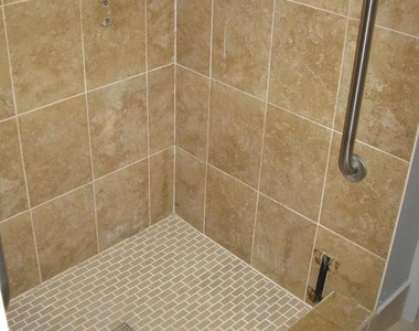 45 R Street Ne - Photo Thumbnail 18