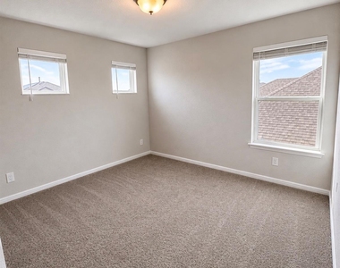 3200 College Park Dr - Photo Thumbnail 14