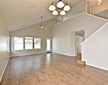 8416 Alvin High Ln - Photo Thumbnail 5