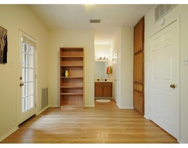 4401 Speedway - Photo Thumbnail 4