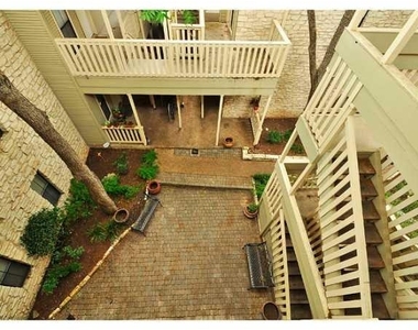 4401 Speedway - Photo Thumbnail 15