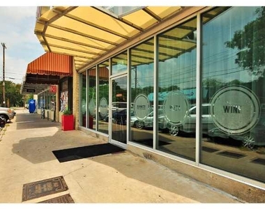 4401 Speedway - Photo Thumbnail 17