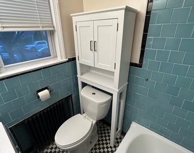 904 5th Street Ne - Photo Thumbnail 5