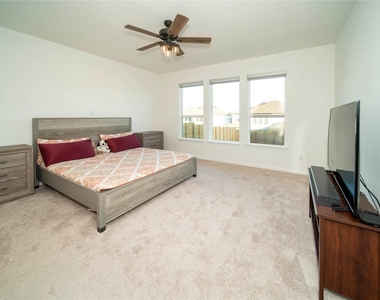 3512 Jaulan St - Photo Thumbnail 27
