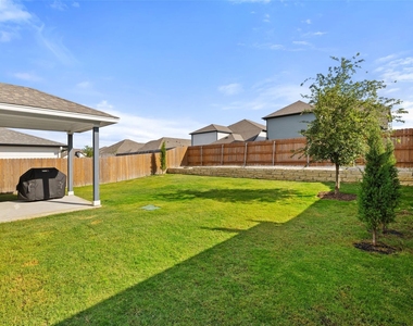 9809 Eloquence Dr - Photo Thumbnail 33