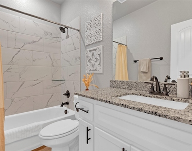 8508 Glade Dr - Photo Thumbnail 14