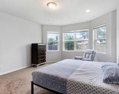 420 Winding Hollow Ln - Photo Thumbnail 17