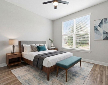 513 Barnhill Loop - Photo Thumbnail 14