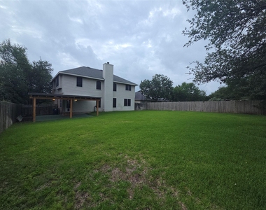 3208 Santee Dr - Photo Thumbnail 27