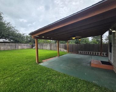 3208 Santee Dr - Photo Thumbnail 25