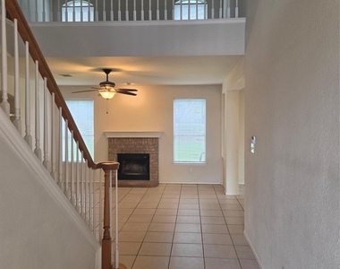 3208 Santee Dr - Photo Thumbnail 28