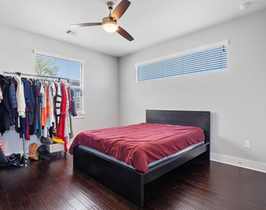 7206 Carver Ave - Photo Thumbnail 17