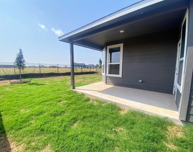 233 William Moon Way - Photo Thumbnail 17