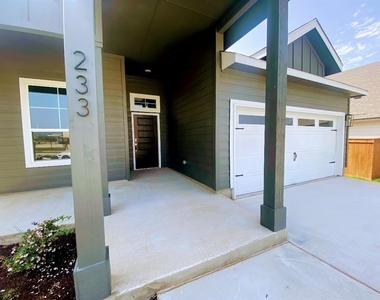 233 William Moon Way - Photo Thumbnail 2