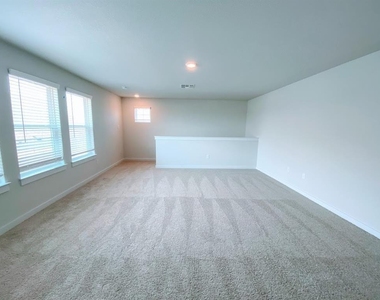 233 William Moon Way - Photo Thumbnail 15