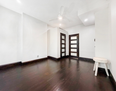 248 Vernon Avenue - Photo Thumbnail 5