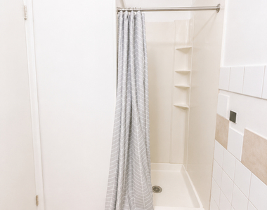 60-70 69th Avenue - Photo Thumbnail 6