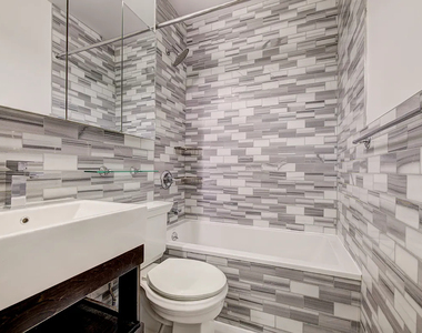West 13th St & West 14th Street, New York, NY 10011 - Photo Thumbnail 5